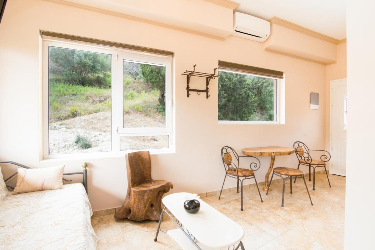 Kadith Apartments Агиос-Гордиос Экстерьер фото